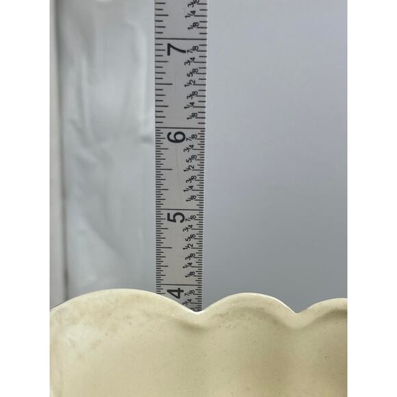 Gold Weeping vase Decor Hollywood Bottom says 24kt gold Made in USA 6" Vintage - Picture 6 of 7